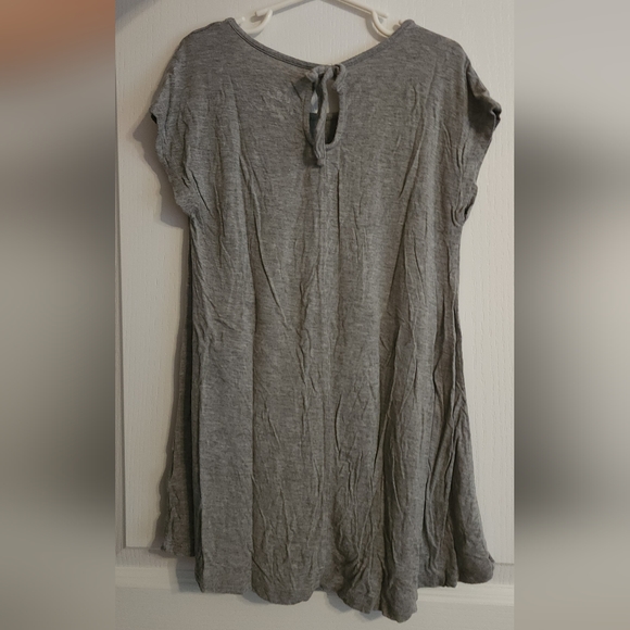 Justice "different is beautiful" loose fit shirt with keyhole back - Picture 3 of 3